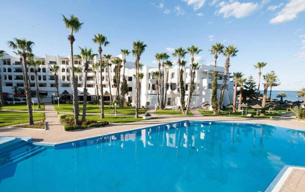 img-hotel